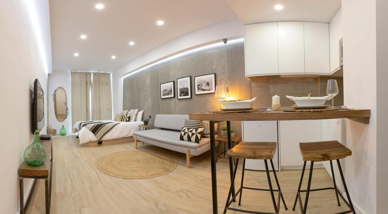 Bohemian Loft - Las Canteras Beach لاس بالماس دي غران كاناريا المظهر الخارجي الصورة